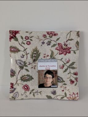 Jardin de Versailles French General Layer Cake Quilting Fabric Moda 10" x 10"